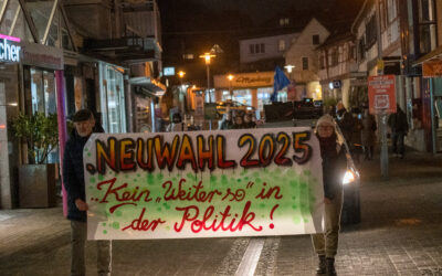 Demonstration der rechten Verschwörungsszene in Heppenheim